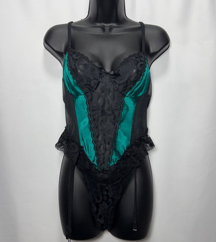 Vintage nan flower - vintage, black